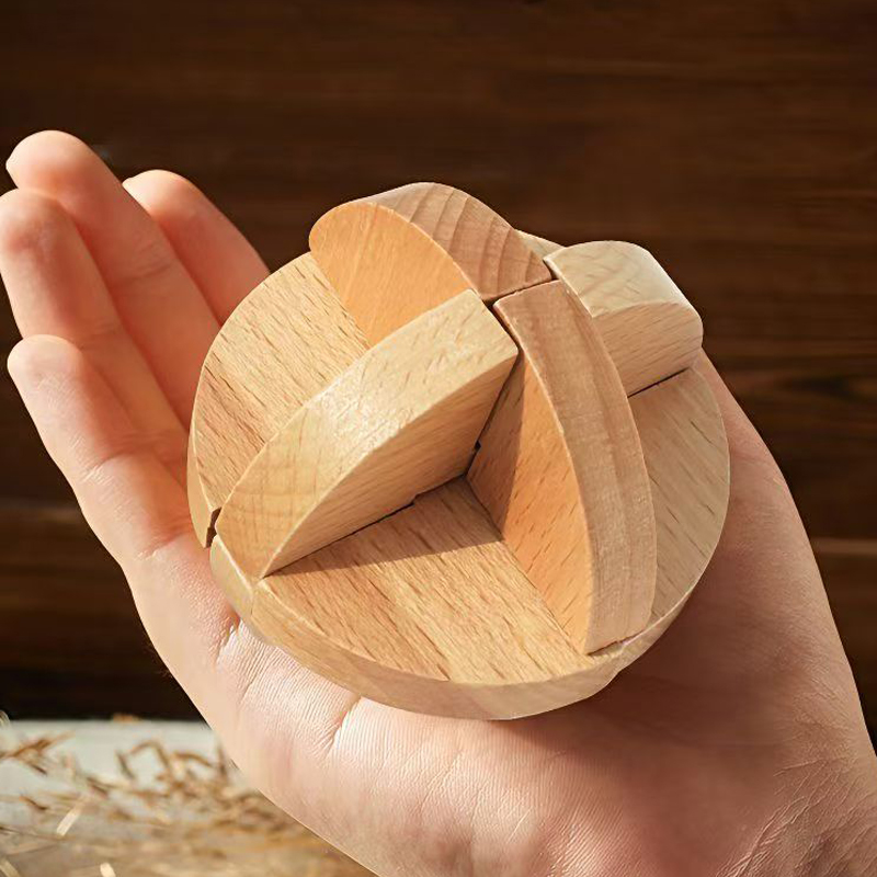 Classic Lu Ban ball Wooden Bra - Game Educational For Kids Free review and price